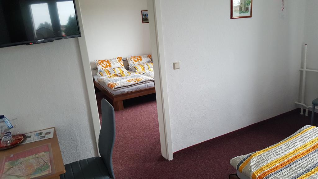 Tivoli Hotel Zerbst Luaran gambar